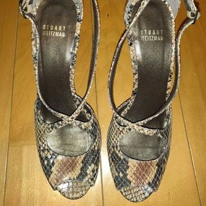 Stuart Weitzman size 8
